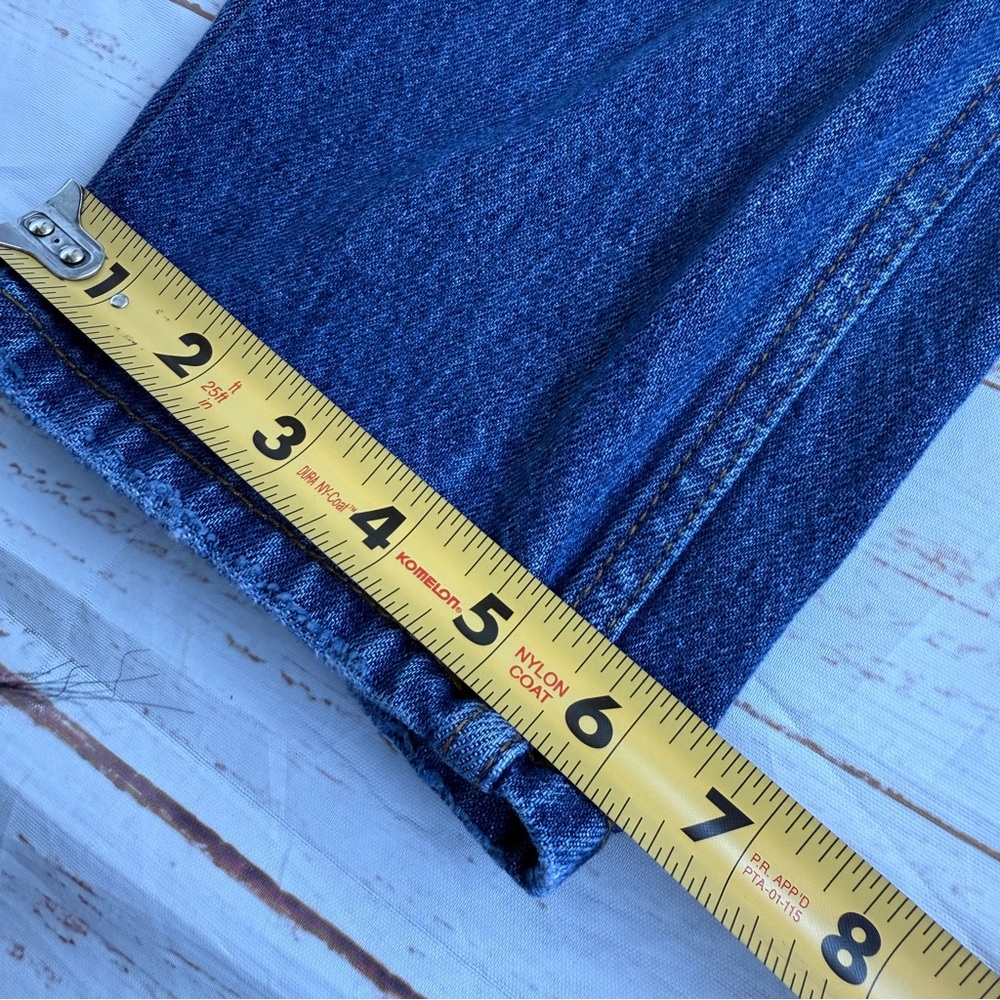 TOPSHOP Momโ Jeans | Size 26/30 | Classic High-Waist Fit - Picture 9 of 9